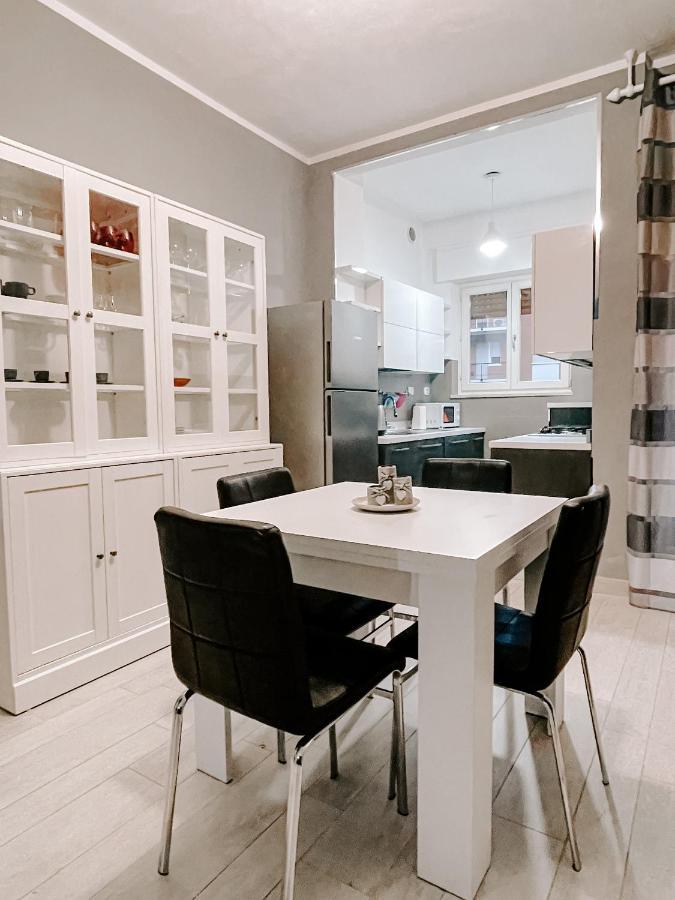 Myhouse Inn Suite Paradiso - Affitti Brevi Italia Коленьо Екстериор снимка
